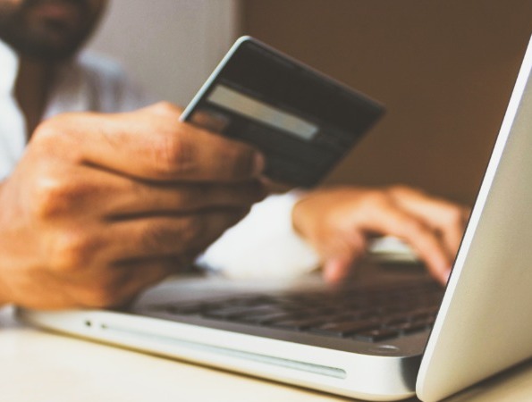 Your guide to prepaid cards left supporting image